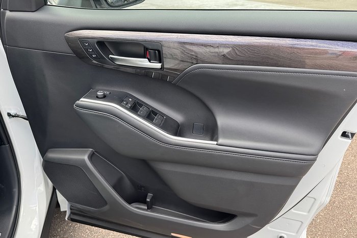 2025 Toyota Kluger Grande AXUH78R 4X4 On Demand Frosted White