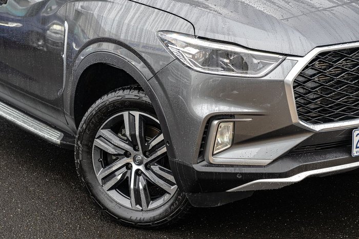 2021 LDV D90 Executive