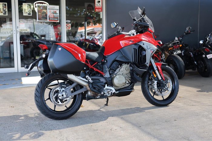 2025 Ducati Multistrada V4S Multistrada Red