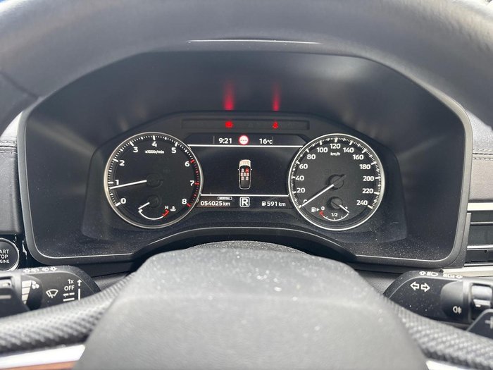 2024 Mitsubishi Outlander ES