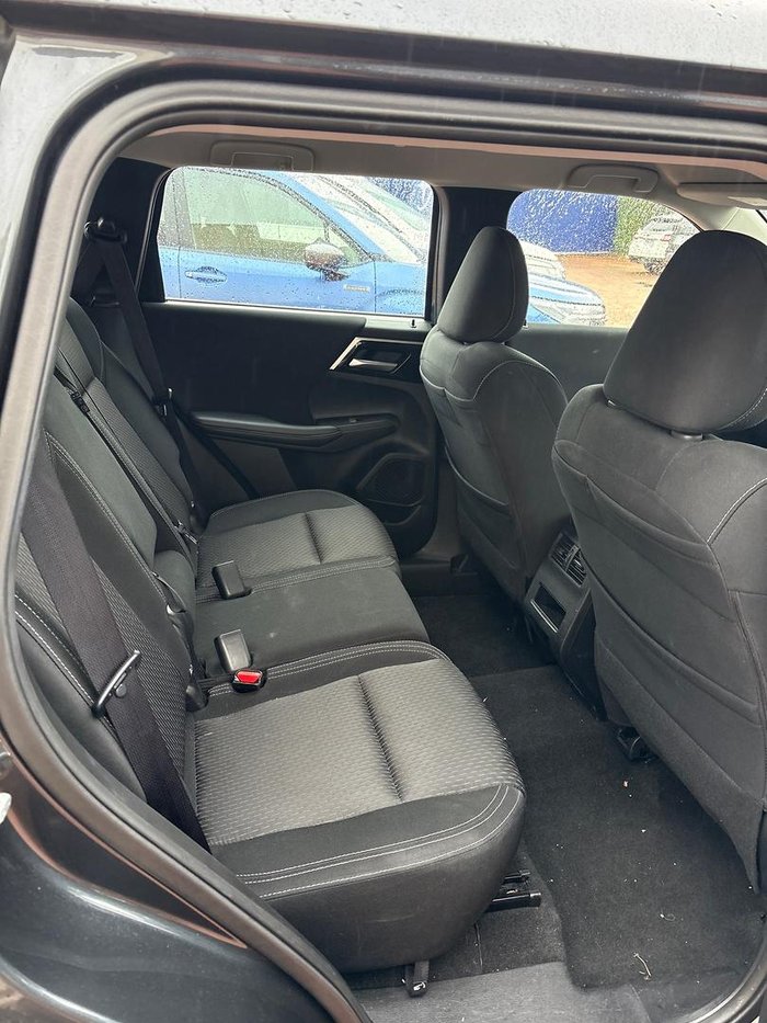 2024 Mitsubishi Outlander ES