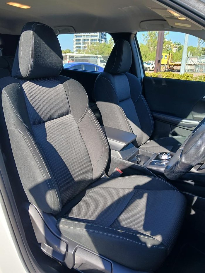 2023 Mitsubishi Outlander ES
