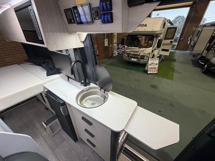 2025 Avida Explorer Lx