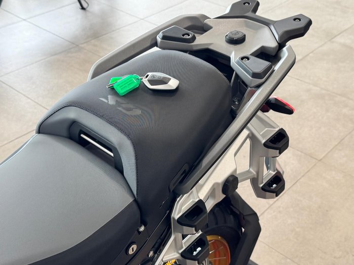 2026 BMW Motorrad R 1300 GS Adventure Option 719 R 1300 Green