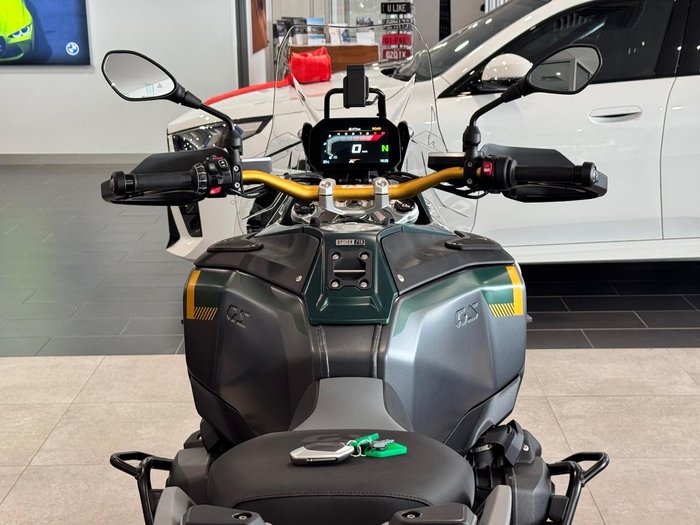 2026 BMW Motorrad R 1300 GS Adventure Option 719 R 1300 Green