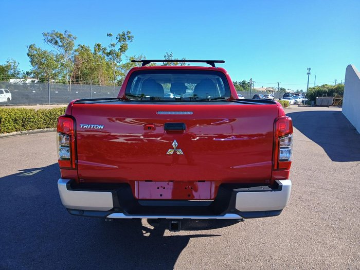 2022 Mitsubishi Triton GLX+