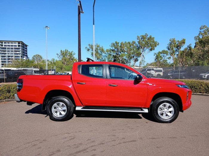2022 Mitsubishi Triton GLX+