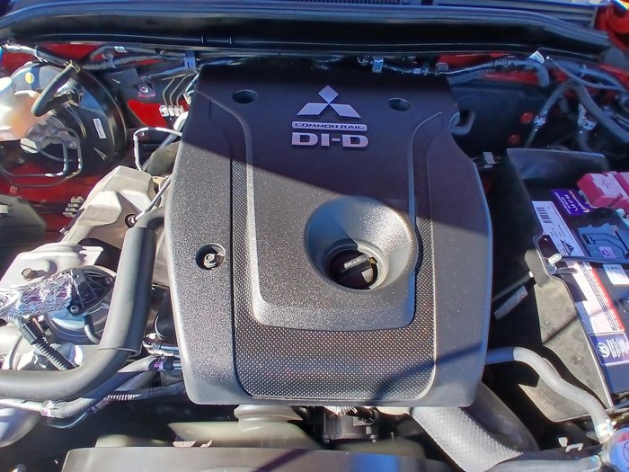2022 Mitsubishi Triton GLX+