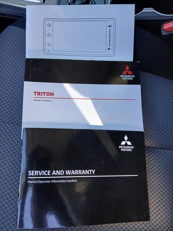 2022 Mitsubishi Triton GLX+