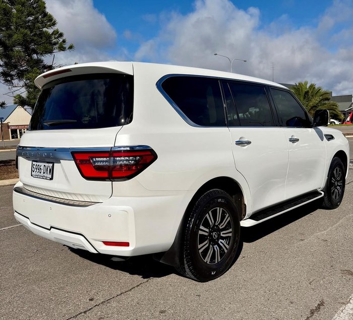 2023 Nissan Patrol Ti