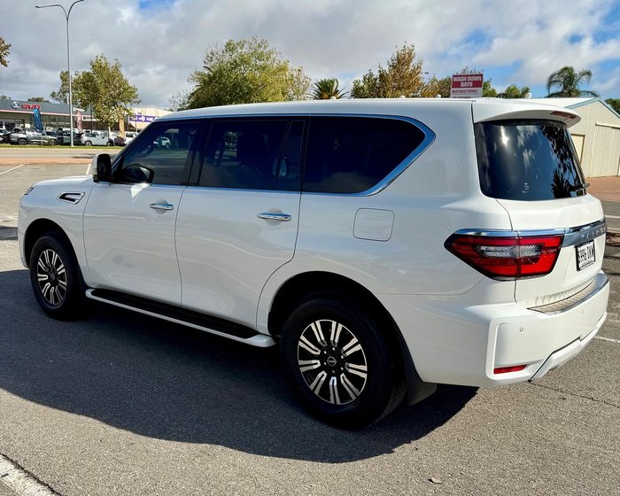 2023 Nissan Patrol Ti