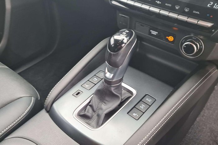 2025 Mazda BT-50 GT