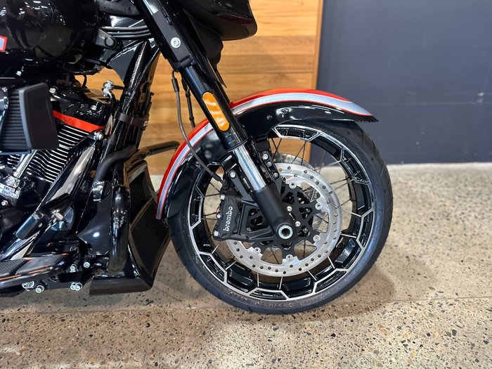 2024 HARLEY-DAVIDSON FLHXSE CVO STREET GLIDE (121)