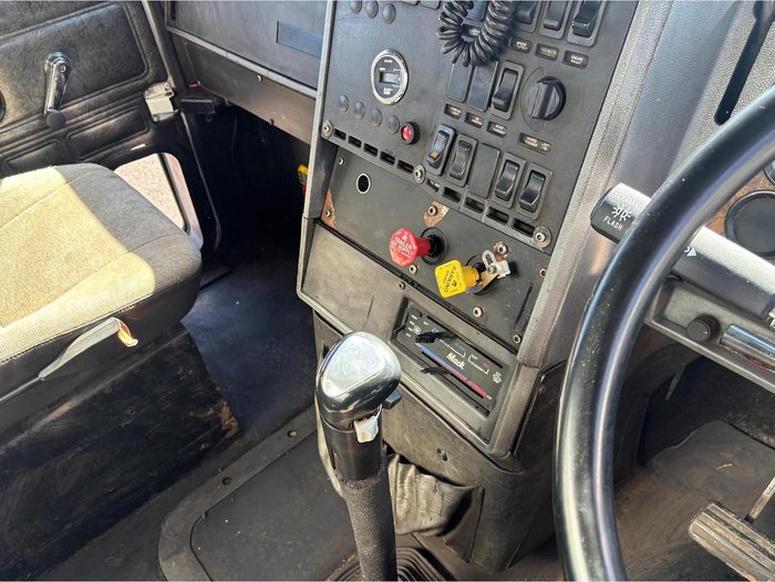 1999 Mack Ch Fleetliner CH688RST