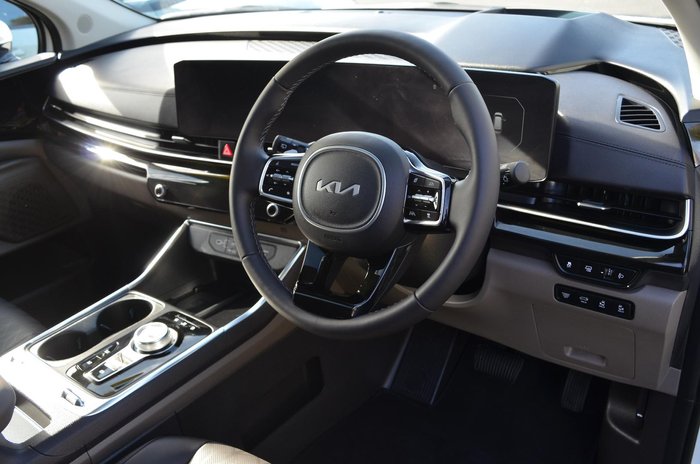 2025 Kia Carnival GT-Line HEV
