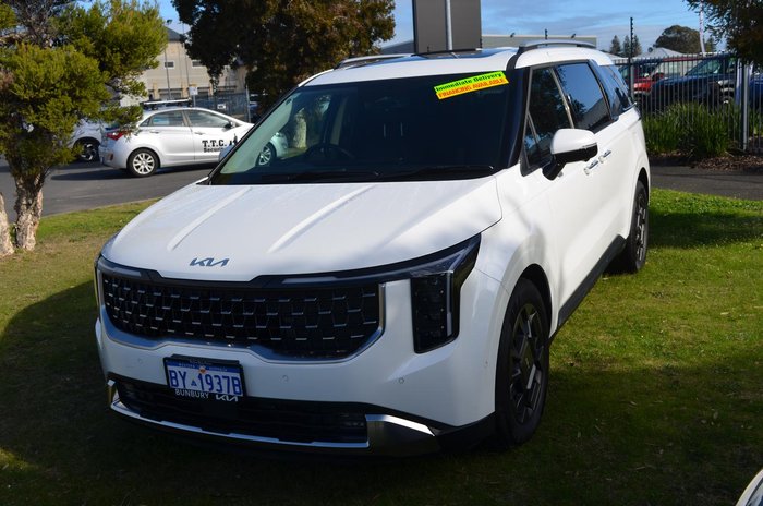 2025 Kia Carnival