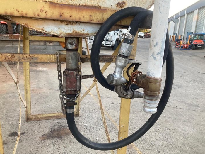 Unknown Above Ground Fuel Tank