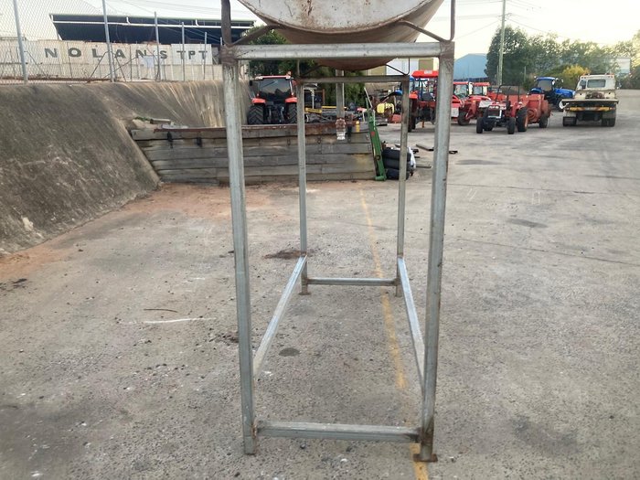Unknown Above Ground Fuel Tank