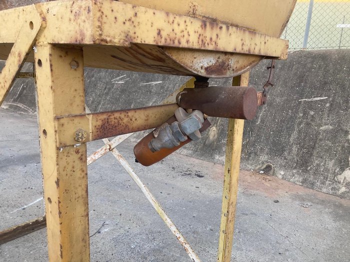Unknown Above Ground Fuel Tank