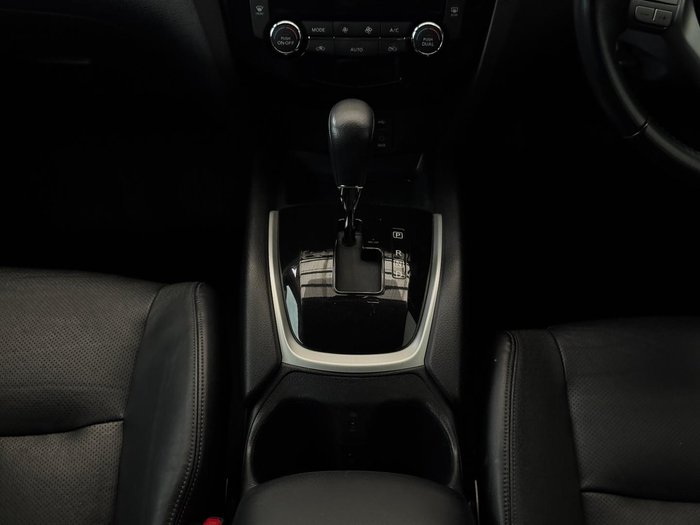2015 Nissan X-TRAIL ST-L