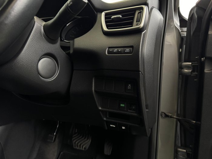 2015 Nissan X-TRAIL ST-L