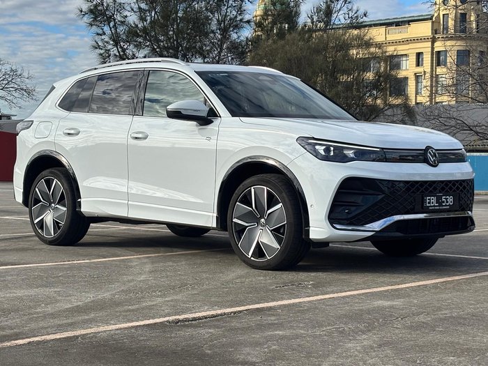 2026 Volkswagen Tiguan 195TSI R-Line