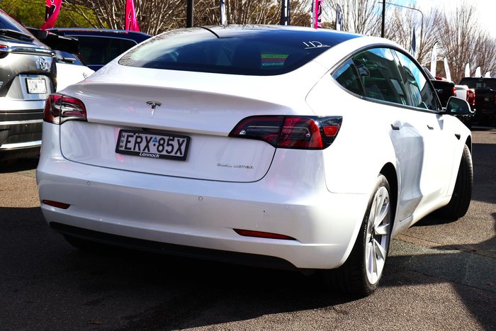 2022 Tesla Model 3 Long Range