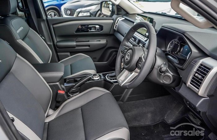 2026 Nissan Navara ST-X D27 MY26 4X4 Dual Range Summit Silver
