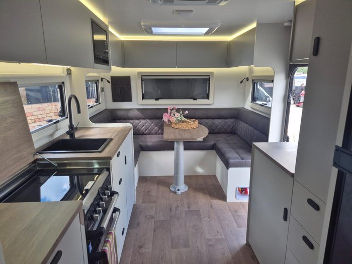 2026 JB Caravans Dirt Road Xtreme 23'6