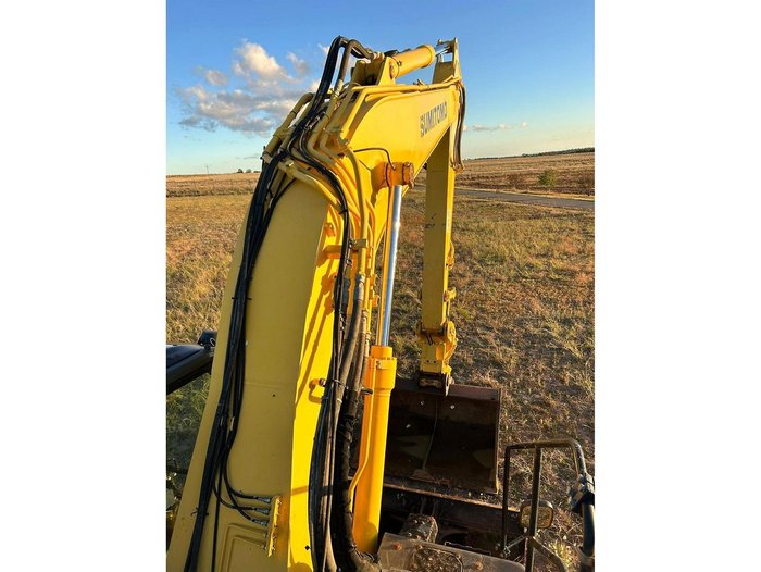 2020 Sumitomo Sh235x-6