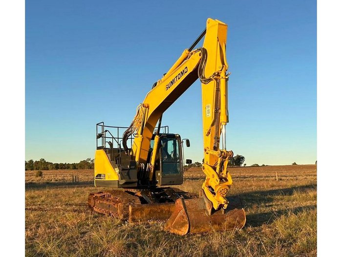 2020 Sumitomo Sh235x-6