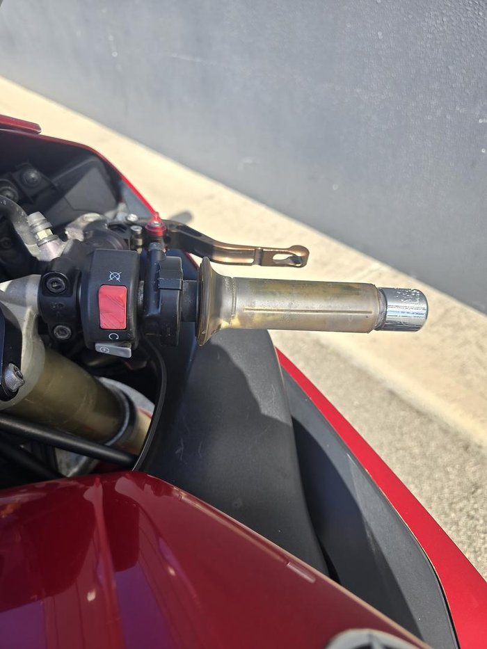 2004 Yamaha YZF-R1 R1 Red
