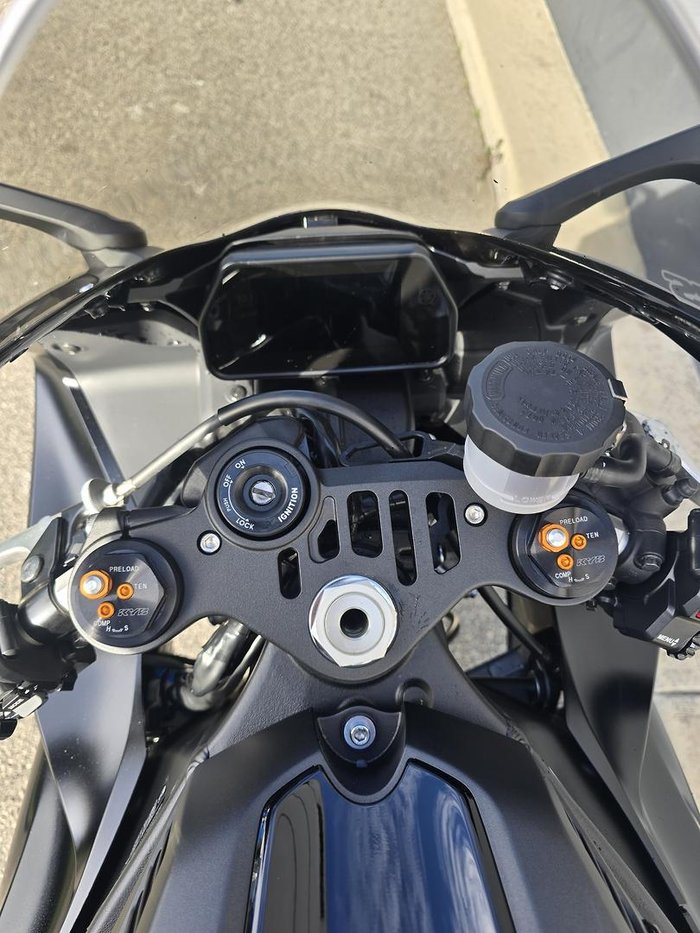 2022 Yamaha YZF-R1 R1 Black