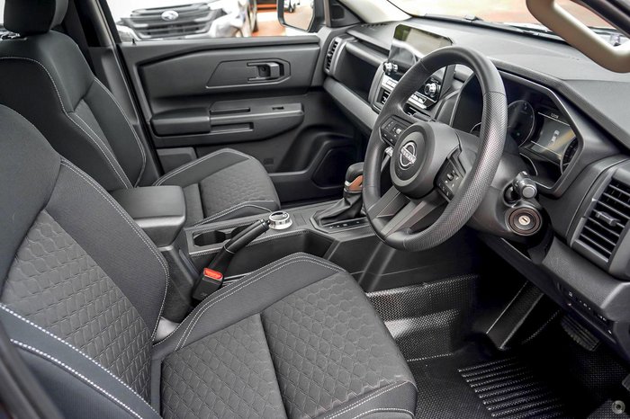 2026 Nissan Navara SL D27 MY26 4X4 Dual Range Boulder Grey