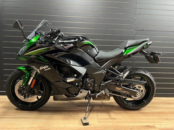 2021 Kawasaki NINJA 1000SX Green