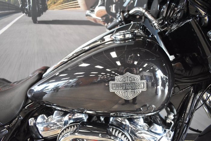 2021 HARLEY-DAVIDSON FLHXS STREET GLIDE SPECIAL
