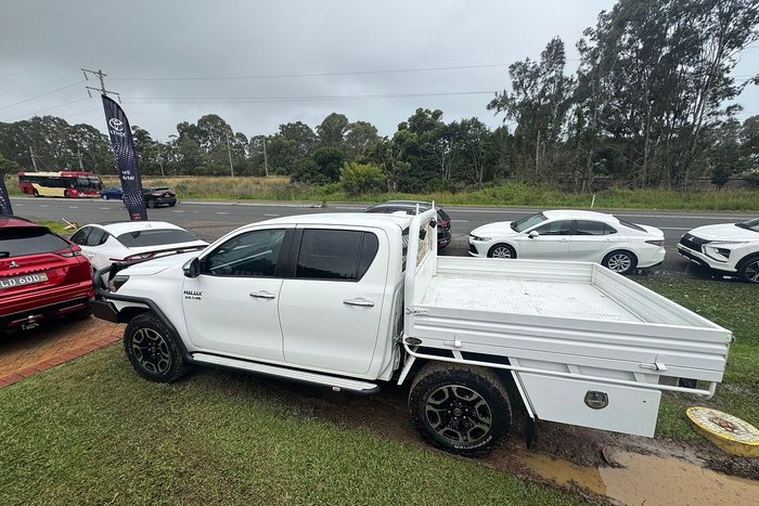 2023 Toyota Hilux SR5 GUN126R 4X4 Dual Range Glacier White