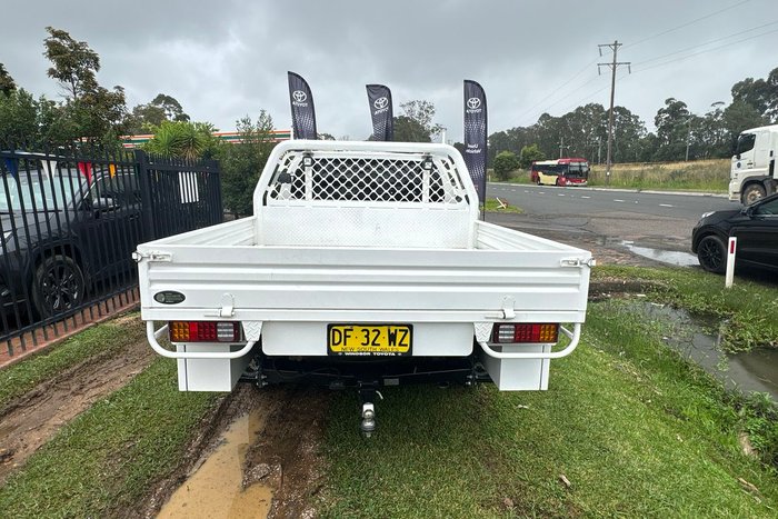 2023 Toyota Hilux SR5 GUN126R 4X4 Dual Range Glacier White
