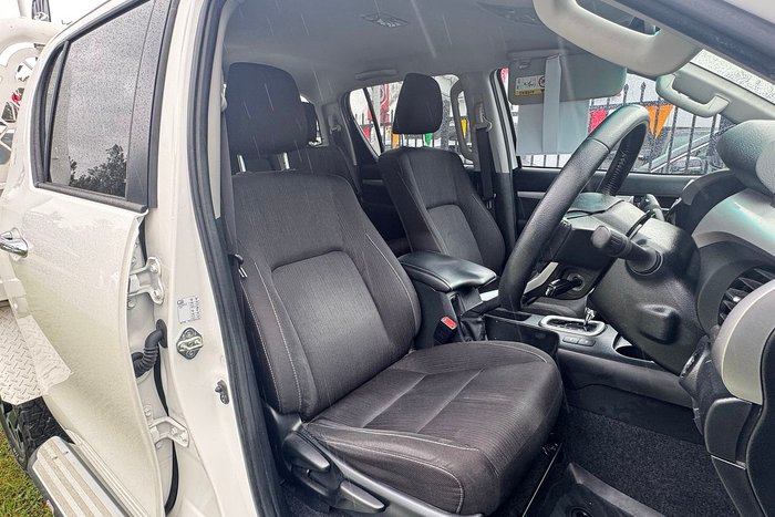 2023 Toyota Hilux SR5 GUN126R 4X4 Dual Range Glacier White