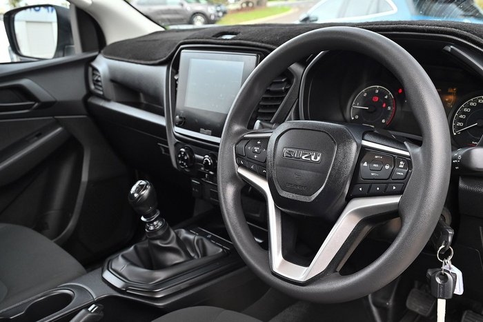 2025 Isuzu D-MAX SX High Ride