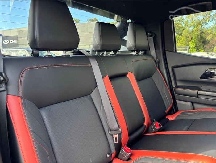 2026 Nissan Navara PRO-4X D27 MY26 4X4 Dual Range Midnight Black