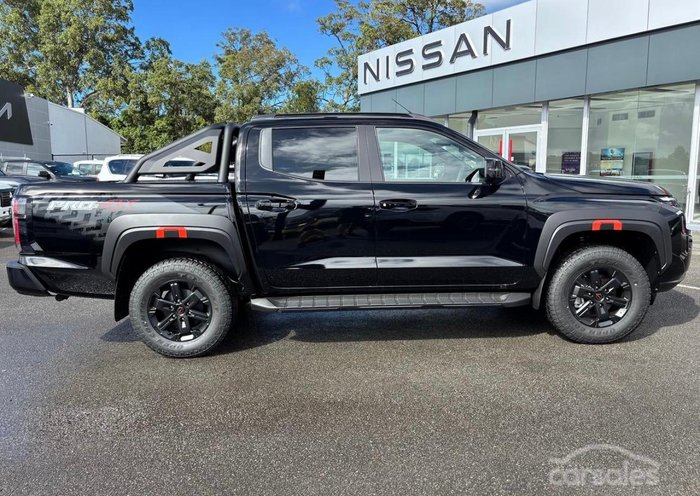 2026 Nissan Navara PRO-4X D27 MY26 4X4 Dual Range Midnight Black