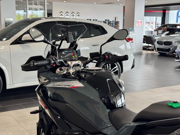 2026 BMW Motorrad S 1000 XR Sport S 1000 Green