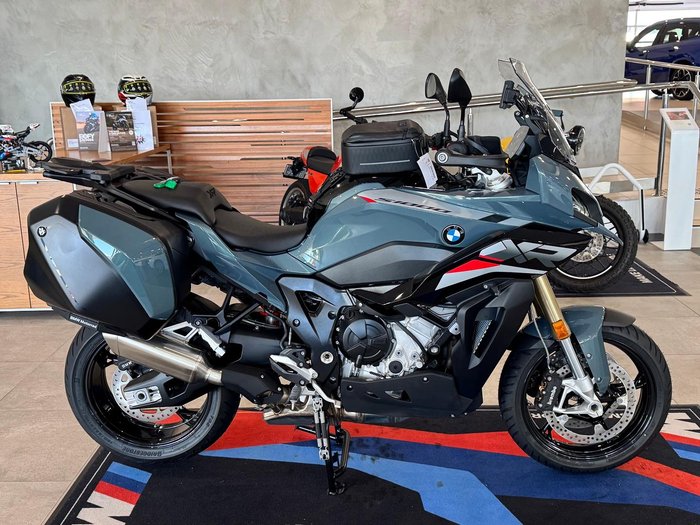 2026 BMW Motorrad S 1000 XR Sport S 1000 Green