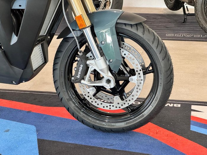 2026 BMW Motorrad S 1000 XR Sport S 1000 Green