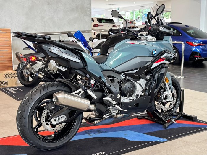 2026 BMW Motorrad S 1000 XR Sport S 1000 Green