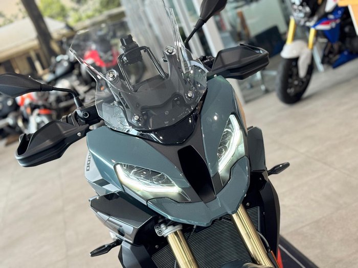 2026 BMW Motorrad S 1000 XR Sport S 1000 Green