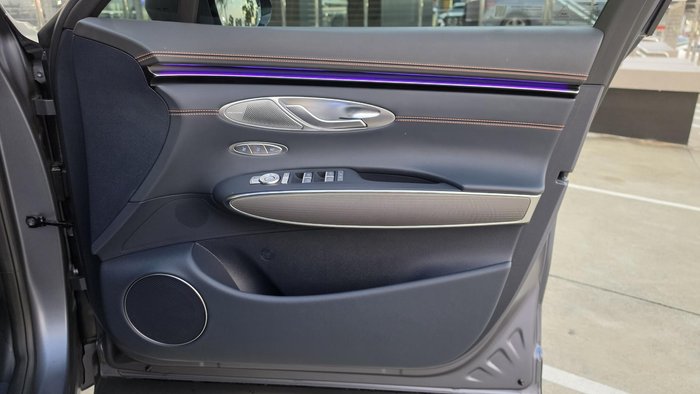 2025 Genesis GV70 3.5T SIGNATURE SPORT
