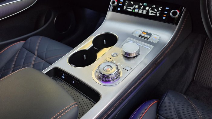 2025 Genesis GV70 3.5T SIGNATURE SPORT