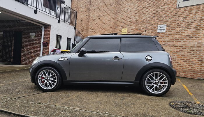 2010 MINI Hatch John Cooper Works R56 Eclipse Grey
